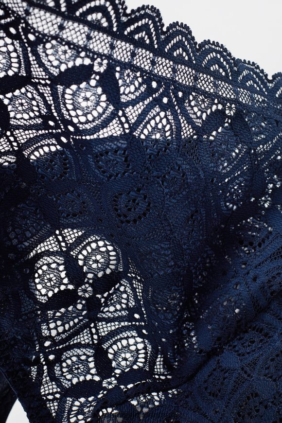 Intimissimi silke- og blondetrusser Kvinder 1467-intens blå undertøj 8DZ4XJ1049